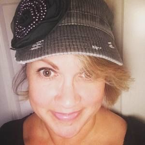 Meet your Posher, Kim